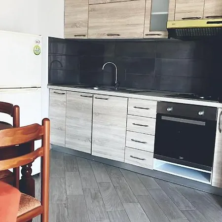 Klea's Rented * Vlorë